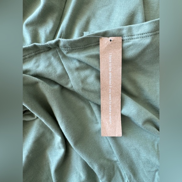 BNWT Reformation Long AXTON Mockneck Knit Dress With Slit - Artichoke - Picture 3 of 11